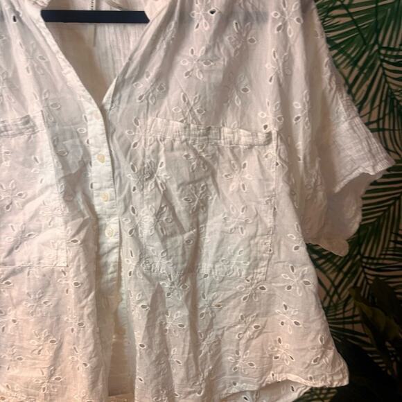 Anthropologie Eyelet Cropped Blouse, size XSP - Picture 6 of 8